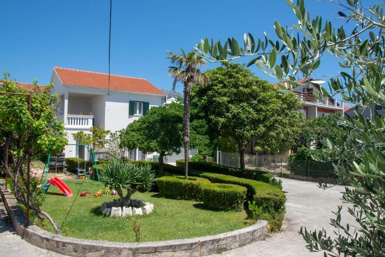 Apartment Apartman Tradicija Kastela