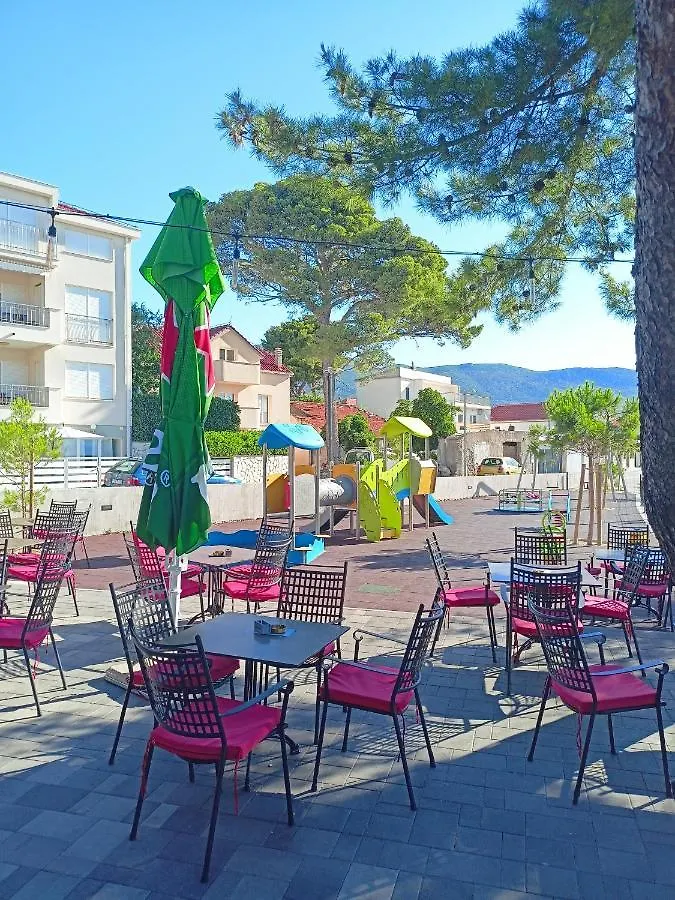 Apartman Tradicija Kastela Apartment