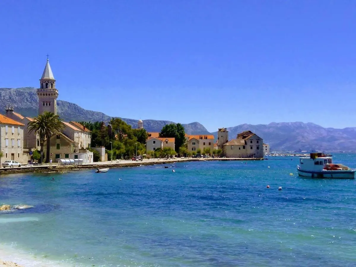 Apartman Tradicija Kastela 0*,  Croatia