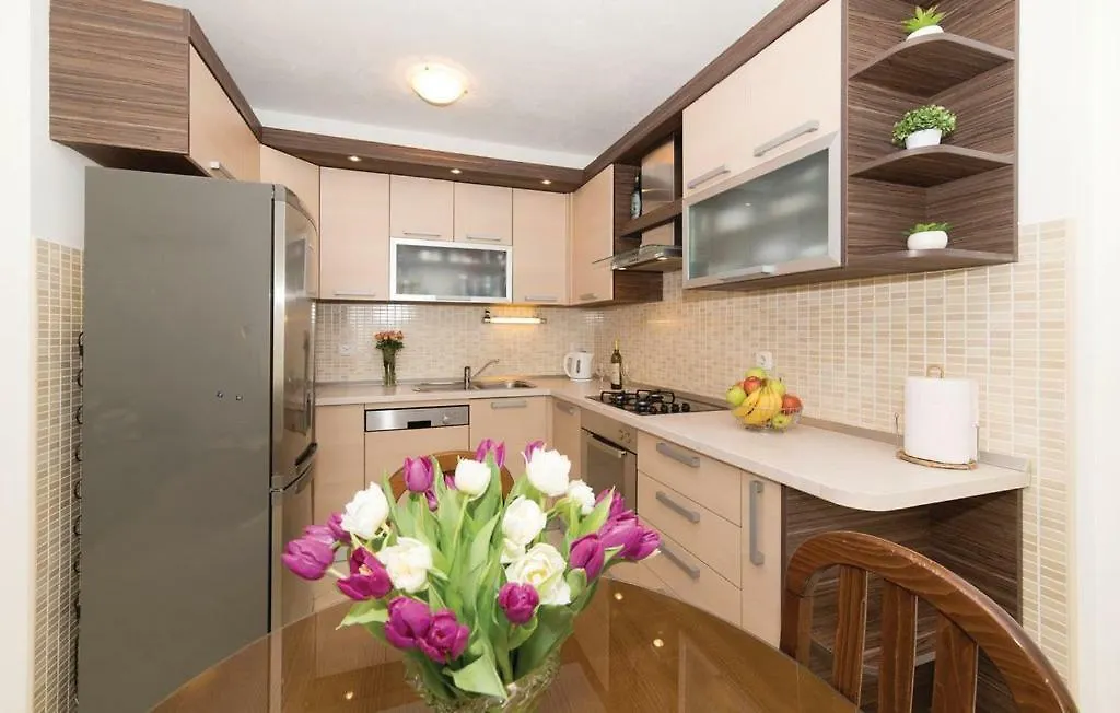 Apartman Tradicija Kastela 0*,  Croatia